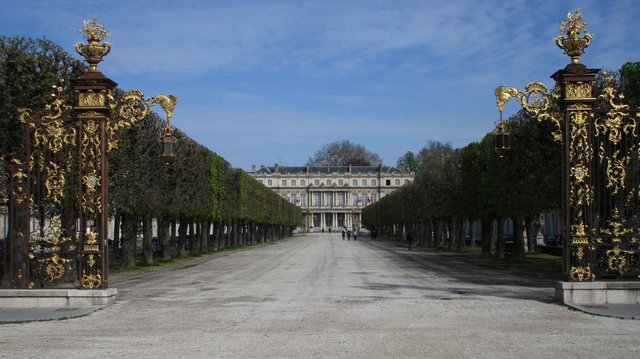 Place de la Carriere