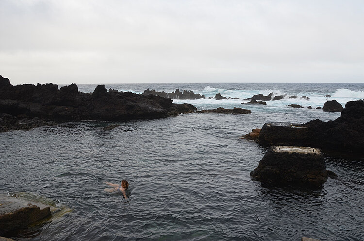 Lava-Pool in Biscoitos, Terceira, Azoren