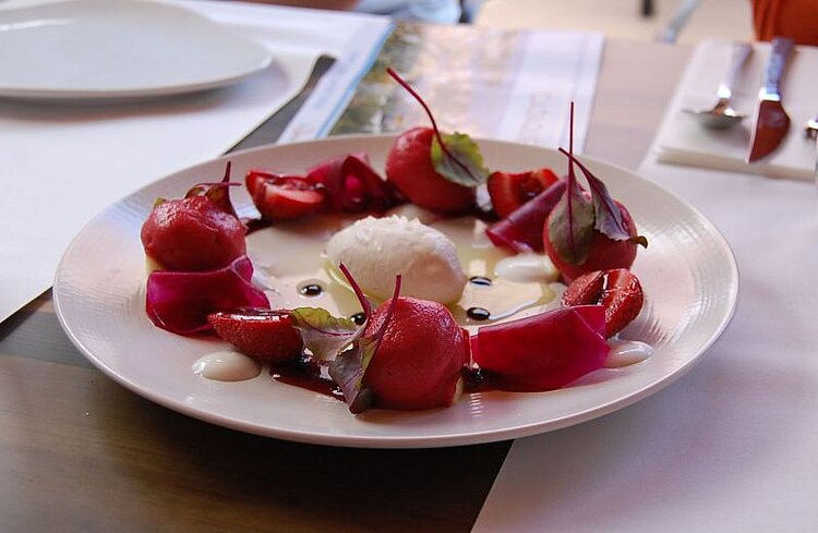 Augen- und Gaumenschmaus zugleich: die Speisen im Compartir